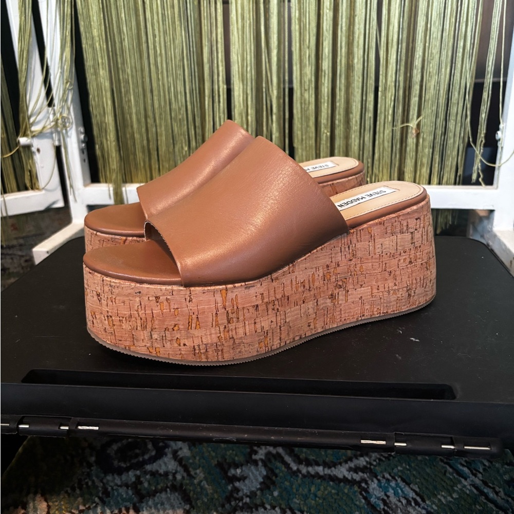 Steve Madden Calysta Tan Leather Platform Sandals